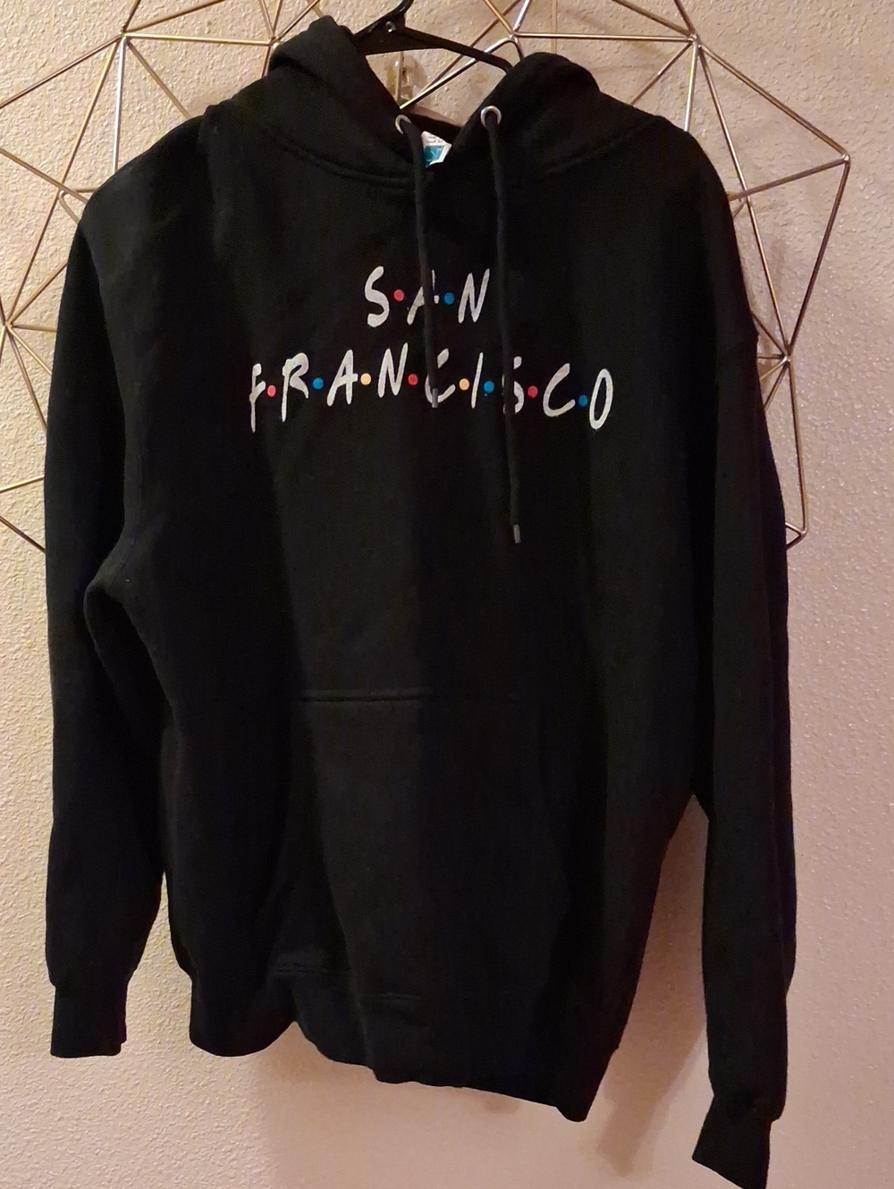 San Francisco Black Pullover Hoodie – Classic Graphic
